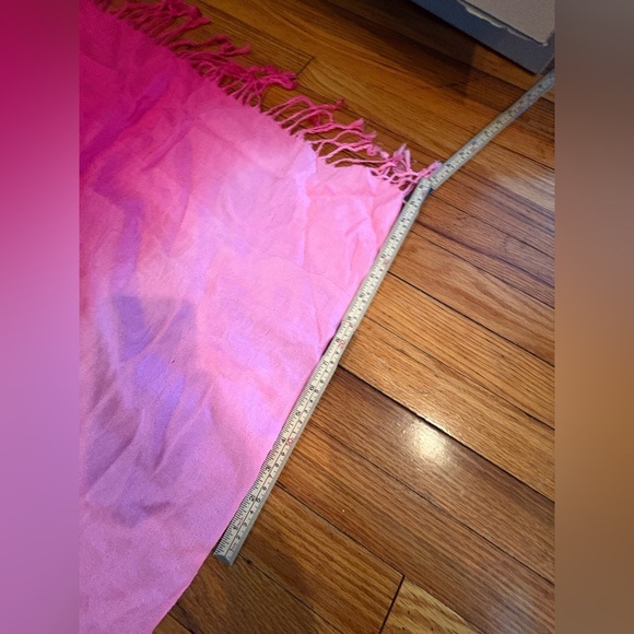 Pink Ombré Fringe Scarf - Picture 4 of 6